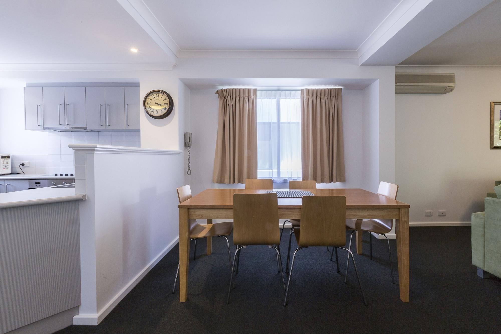 Leeuwin Apartments 마가렛리버 외부 사진